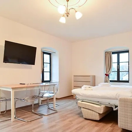 Wellness Na Vceli Lazne - Apispa - Apiterapeut-cz - 5 Procedur Apartment Karlsbad